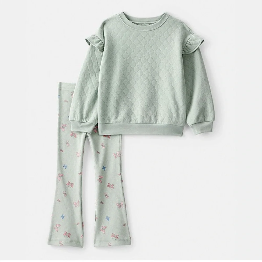 Carter’s 2 pc butterfly sweater and pant set size 5T